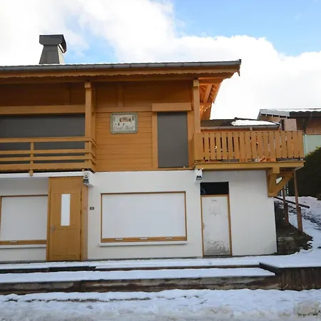 Holiday home - Duplex 5 Pieces, 10 Pers, Proche Pistes, Terrasse, Parking - Fr-1-802-70 Les Gets